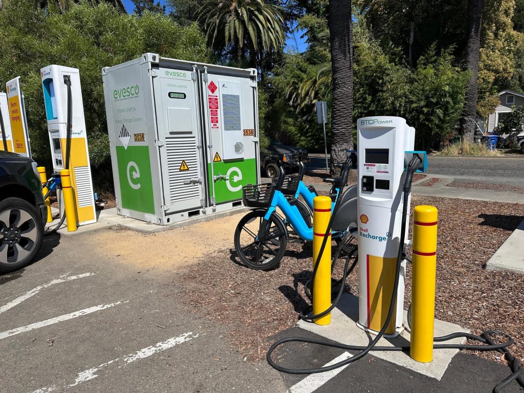 EV charging infrastructure with energy storage